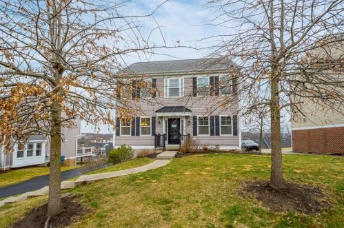 1110 Woodlawn Dr, Canonsburg, PA 15317-5406