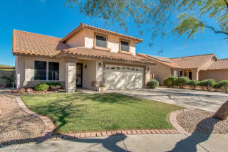 569 Monterey St, Gilbert, AZ 85233-6852