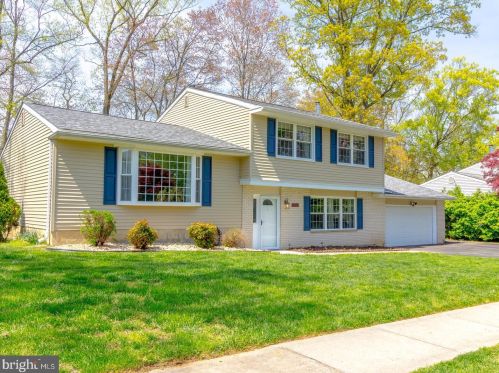 2523 Wexford Dr, Wilmington, DE 19810-1220