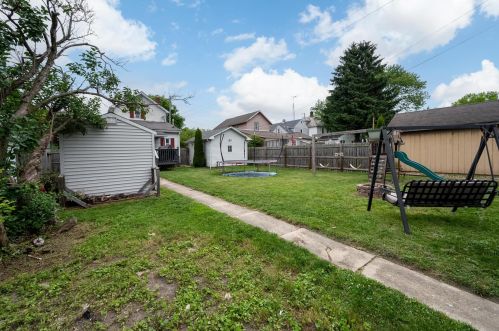 327 Willow St, Marion OH  43302-4043 exterior