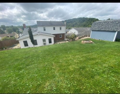 407 Adams St, West Newton PA  15089-1005 exterior