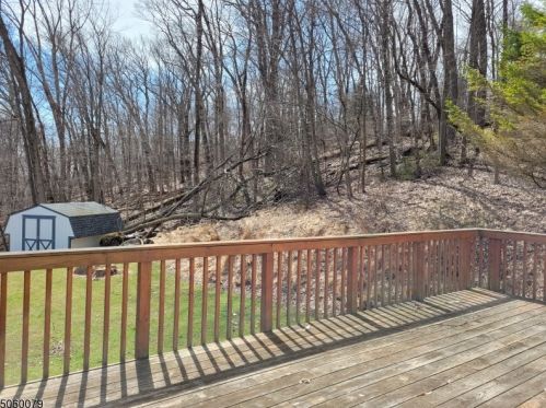 78 Seneca Lake Rd, Sparta NJ  07871-2828 exterior