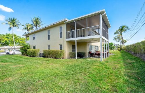 2510 Black Olive Blvd, Delray Beach FL  33445-6403 exterior