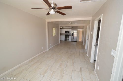 3907 5th Ave, Tucson, AZ 85714-1504