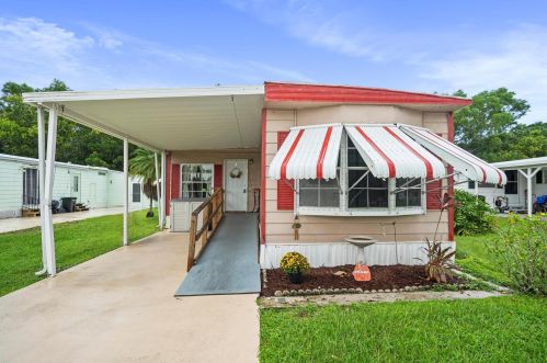 12 Palma Del Rio, Fort Pierce, FL 34952-3214
