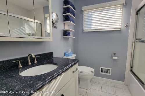 114 Westmont Ave, Lavallette NJ 08735-2042 exterior