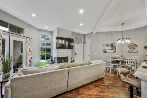 11128 Provencal Pl, San Diego CA  92128-3667 exterior