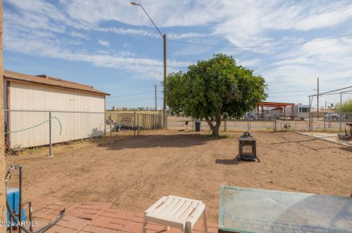 406 2nd Ave, Casa Grande AZ  85122-4331 exterior