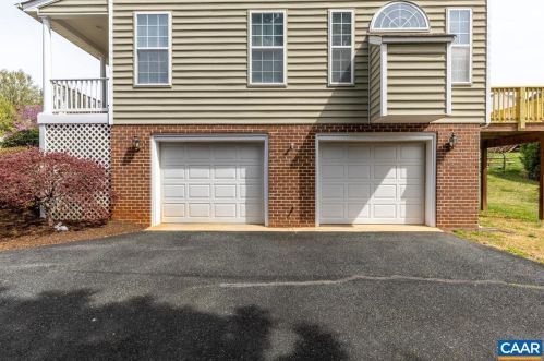 955 Fairwinds Ln, Crozet VA  22932-3147 exterior