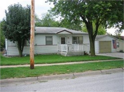 204 Florence Ave, Glenwood, IA 51534-1108