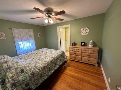 398 Alling St, Kensington CT  06037-2110 exterior
