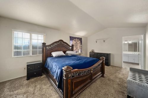 43611 Carefree Ct, Lancaster CA 93535-5611 exterior