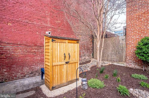 703 Taylor St, Washington DC 20017-2005 exterior