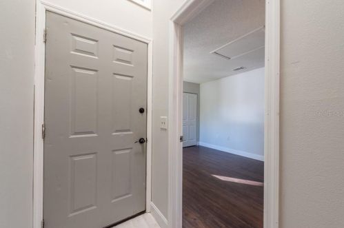 101 Hill Ave, Deland, FL 32724-4669