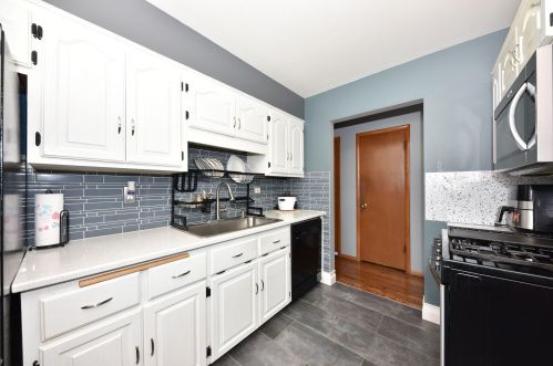 1541 Wanda Ave, Milwaukee WI  53221-4314 exterior