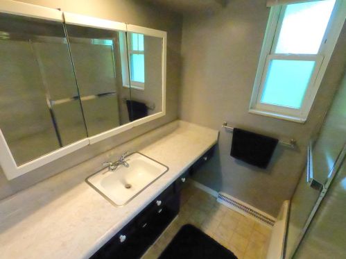 3729 Oakwood Dr, Amelia OH  45102-1219 exterior