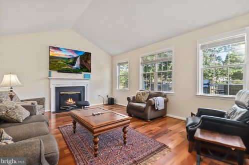 25 Cedarview Ct, Fredericksburg VA  22406-7286 exterior