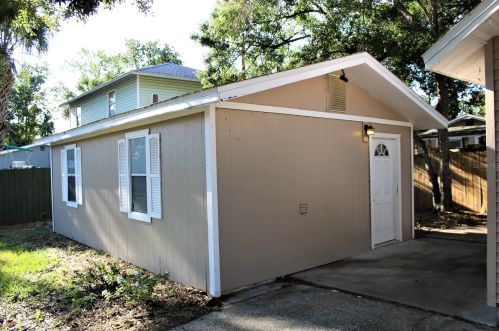6690 50th Ave, Saint Petersburg, FL 33709-2802