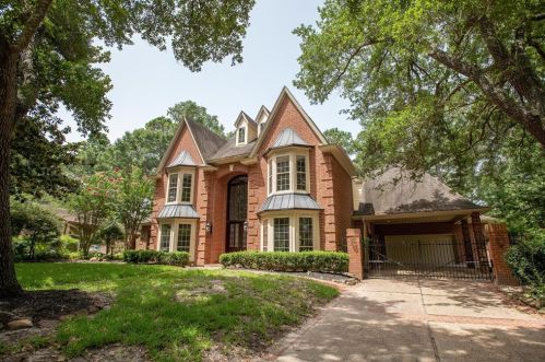4619 Breezy Point Dr, Humble, TX 77345-1609