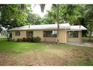 1015 River Dr, Ruskin, FL 33570-4113