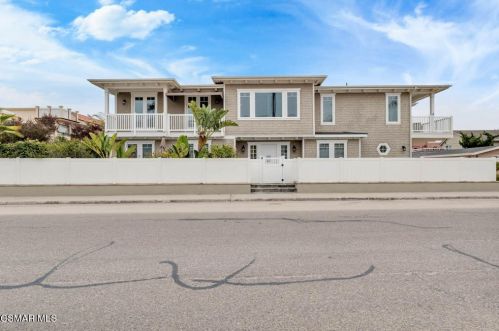 820 Mandalay Bch Rd, Oxnard CA 93035-1078 exterior