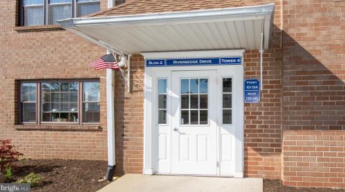 103 Riversedge Dr, Norristown PA  19403-3718 exterior