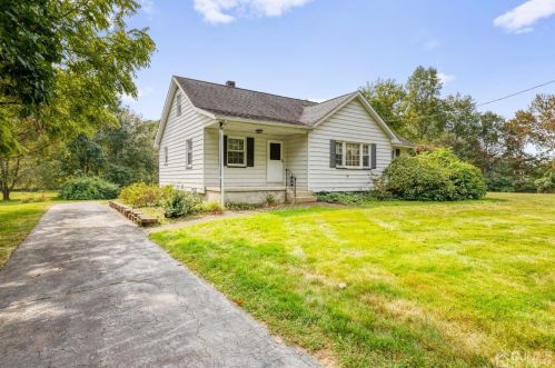 59 Church Ln, East Brunswick, NJ 08816-2504