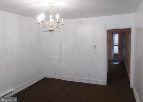 128 Lower Oak St, Wilmington DE  19805-4851 exterior