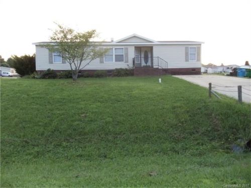 1119 Keystone Dr, Salisbury, NC 28147-7923