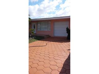 464 45th Pl, Hialeah, FL 33012-3861