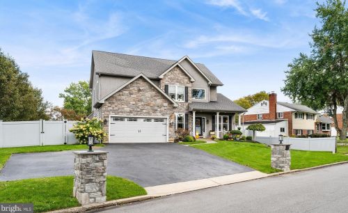 446 Hillside Rd, Norristown, PA 19406-3163