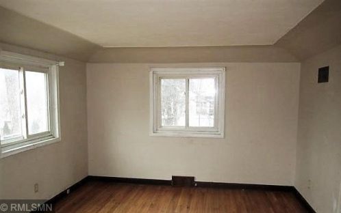 823 Elm St, Hudson WI  54016-1758 exterior