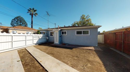 2607 Olive Ave, Fullerton CA 92833-3450 exterior