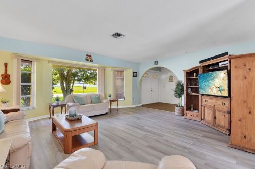 1803 15th St, Cape Coral FL  33990-3860 exterior