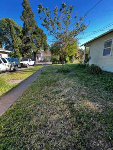 188 Mendocino Ave, Willits CA  95490-3508 exterior