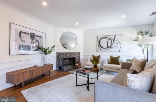1605 Irving St, Washington, DC 20018-3825