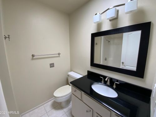 10613 Brookside Dr, Sun City AZ 85351-1013 exterior