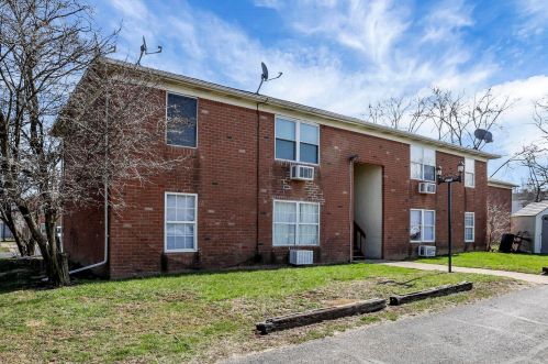 2633 Red Rock Blvd, Darbydale, OH 43123-1149