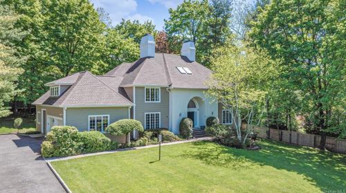 4 Westerleigh Ct, Purchase, NY 10577-2520