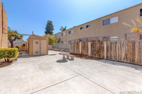 577 Oxford St, Chula Vista CA  91911-2711 exterior