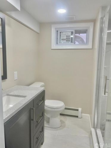 48 Willow Ave, Iselin NJ  08830-1523 exterior