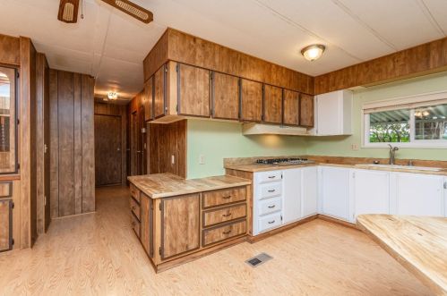 318 Quail Ln, Lake Wildwood CA  95946-8932 exterior