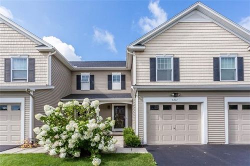 6277 Teasel St, Canandaigua, NY 14425-1097