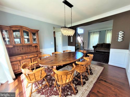 16399 Kramer Estate Dr, Woodbridge VA  22191-6003 exterior
