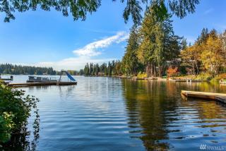 2109 227th Ave, Redmond WA  98074-4035 exterior