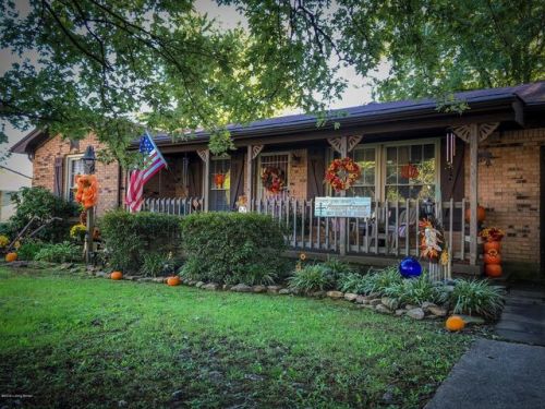 1307 Kiper Dr, Leitchfield, KY 42754-1736
