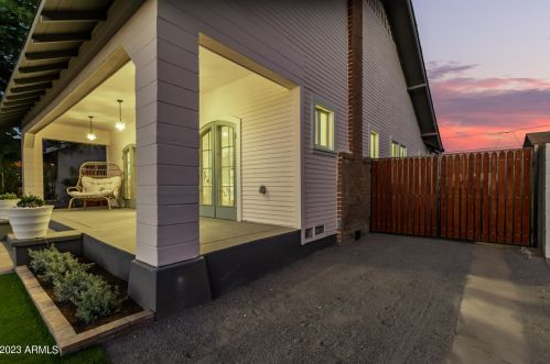 2029 10th St, Phoenix AZ  85006-2119 exterior