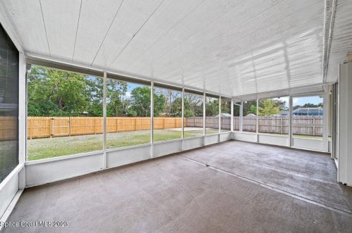 545 Arabella Ln, Cocoa FL 32927-8717 exterior