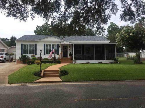 315 Syrcle Dr, Pensacola, FL 32507-3223
