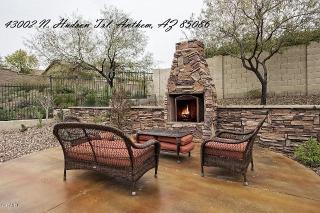 43002 Hudson Ct, Phoenix, AZ 85086-8019